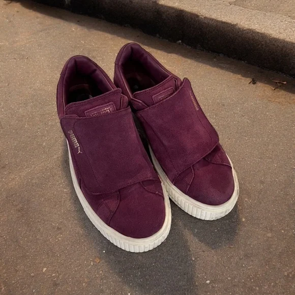 Purple Plum Colored Suede Velcro Pumas Women’s size 9 - Picture 6 of 14